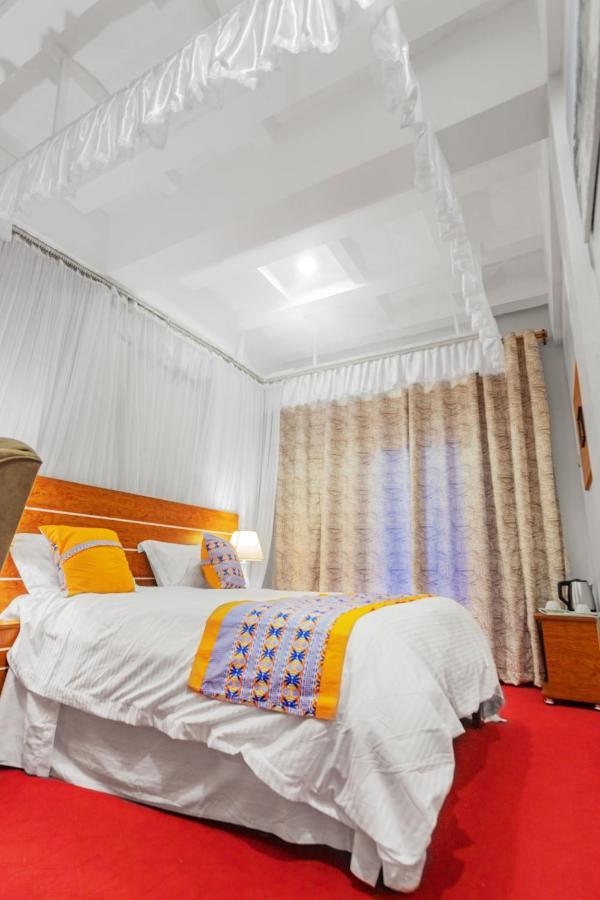 Ambrosia Heights Entebbe Ξενοδοχείο Εξωτερικό φωτογραφία