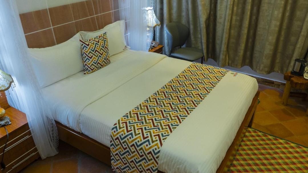 Ambrosia Heights Entebbe Ξενοδοχείο Εξωτερικό φωτογραφία